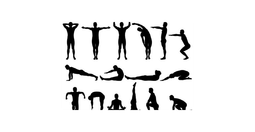 gymspot.ir ورزش هایی که میتوانید در خانه انجام بدهید امروز در این مقاله درباره ورزش هایی که میتوانید در خانه به ان ها بپردازید میخوانیم نداشتن وقت کافی از جمله معضلاتی است که افراد برای رفتن به باشگاه و ورزش کردن با آن روبه رو هستند. بنابراین در این مقاله قصد داریم در مورد ورزش در خانه بدون تجهیزات با شما صحبت کنیم. با این راهکارها شما امکان این را دارید تا بدون هرگونه وسایل ورزشی و تجهیزات خاص، به تمرینات ورزشی بپردازید و به تناسب‌اندام دست یابید.&nbsp;اسکواتاسکوات حرکتی است چند مفصلی که عضلات چهار سر ران را هدف گرفته اما به خاطر ماهیتی که دارد، عضلات پشت، عضلات سرینی (باسن)، عضلات شکم و عضلات همسترینگ (پشت پا) را هم درگیر می‌کند. این حرکت به طرز باورنکردنی باعث تولید هورمون تستسترون شده و رشد قابل‌توجه عضلات در سرتاسر بدن را به دنبال خواهد داشت. با توجه به اینکه حرکت اسکوات یکی از حرکات بنیادی برای تقویت عضلات پا است؛ آگاهی از نحوه اجرای صحیح حرکت اسکوات بسیار ضروری است.طناب زدنطناب زدن از حرکات ساده، اما تأثیرگذار ورزش در خانه محسوب می‌شود. یک روش مؤثر برای داشتن اندامی بدون نقص و همچنین بهترین ورزش برای بالا بردن ظرفیت ریه‌ها و کمک کردن به بهبود گردش خون در بدن است.طناب زدن بهترین راه برای سوزاندن کالری است و چرا که با بالا رفتن ضربان قلب و سرعت کالری سوزی روند چربی سوزی هم بالا می‌رود. طناب زدن یکی از موثرترین ورزش‌هایی است که برای قلب و عروق بسیار مناسب است، زیرا باعث بالا رفتن مقاومت فیزیکی بدن می‌شوددراز نشستروش صحیح انجام حرکت: بر روی کمر خوابیده و زانوهای خود را در یک زاویه ۹۰ درجه نگه دارید. دست‌های خود را در طرفین سر قرار دهید و نوک انگشت‌ها را به گوش خود بچسبانید.قسمت پایین کمر خود را به زمین فشار داده و در همین حین شانه‌های خود را از زمین جدا کنید و چند اینچ بالا بیاورید این اطمینان را حاصل کنید که قسمت پایین کمر شما در تمام طول تمرین در تماس با زمین می‌ماند. عضلات شکم را منقبض کرده، و فشار زیادی به آن‌ها وارد کنید، سپس به صورت کنترل شده و آرام، تیغه شانه‌های خود را بر روی زمین قرار دهید.شناشنا یک تمرین عالی برای کار کردن کل بدن، به خصوص سینه است. دست هایتان را روی دو طرف سینه خود قرار دهید. در هنگام دراز کشیدن روی دست خود، از وزن بدنتان پشتیبانی کنید. حالا بدن خود را بلند کنید و آن را با خم کردن آرنج به موقعیت شروع پایین ببرید.شما می توانید این تمرین را برای کار بر روی عضلات سه سر خود با حرکت دادن دست هایتان به کمر خود تغییر دهید.اگر در ابتدا سخت بود می توانید زانوهایتان را خم کنید.کرانچورزش در خانه, ورزش کردن در خانه, ورزش در منزلحرکت کرانچ در خانهاین حرکت برای از دست دادن چربی شکم مناسب است. با راهنمای مناسب متخصص، برایتان مفید است. با دراز کشیدن به پشت خود شروع کنید.زانوهایتان را خم کنید و دست هایتان را روی سینه و یا پشت سرتان قرار دهید.سپس پشت شکم را عقب بکشید و ماهیچه های آن را منقبض کنید تا تیغه شانه را بلند کنید.دقت کنید که گردن تان صاف باشد و از بازوهایتان استفاده نکنید، تا بالاتنه تان را بالا بکشید.به موقعیت شروع پایین بروید و دوباره تکرار کنید.پلانکپژوهش ها نشان داده اند که حرکت پلانک گزینه ای عالی برای کار کشیدن از عضلات و افزایش قدرت بدنی هستند. حرکت پلانک گزینه ای خوب برای تقویت عضلات شکم و بخش مرکزی بدن است. افزون بر این، پلانک به بهبود ثبات ستون فقرات و تقویت دست ها و پاها کمک می کند.پلانک کلاسیک این گونه انجام می شود که دست ها را از آرنج خم کرده و به موازات شانه روی زمین قرار می دهیم تا زاویه ای 90 درجه شکل بگیرد و قسمت دیگر وزن بدن را سینه پاها تحمل می کنند.پشت بدن صاف و شکم سفت نگه داشته می شود. همچنین، به جای قرار دادن آرنج ها روی زمین می توانید در شرایطی که دست ها صاف هستند کف دست ها را روی زمین قرار دهید. سپس، زانوی یک پا را به سمت سینه جمع کنید و دوباره به حالت اول بازگردید. اگر تازه کار هستید می توانید در تمرین نخست وضعیت بدن را برای 15 ثانیه حفظ کنید و تمرین دوم را در 4 ست با 15 تکرار انجام دهید.پله ها هم می تواند وسیله ورزش باشداگر در منزل پله دارید بسیار عالی است چون می توانید ورزش هایی مثل تقویت و لاغر کردن پاها را انجام دهید گام هایتان یکسان باشد. حرکت لانگ را هم می توانید باکمک پله ها انجام دهید و حتی از قوطی شنی برای بالا بردن مقاومت بهره ببرید.پل باسندر حالت دراز نشست به زمین خوابیده دست ها را کنار بدن قرار دهید سپس با عضلات سرینی لگن خود را بالا بکشید.سعی کنید با مهره های کمری بدن خود را بالا نکشید حتما باید با عضلات سرینی و لگن حرکت انجام شود.لگن خود را زیاد بالا نکشید، عضلات سینه، شکم، سرینی، چهارسر ران باید در یک راستا باشد.پوش آپزانو های خود را به زمین بگذارید و حرکت را انجام دهید.توجه داشته باشید کل بدن در یک راستا باشد زمان انجام حرکت در مسیر رفت و برگشت باید برابر باشد.انجام اصولی و صحیح حرکات ورزشی با تغذیه مناسب ضامن سلامتی، تناسب اندام و افزایش قوای جسمانی است و در شرایط کنونی که تحرک بدنی کم شده، بدن تمایل بسیار شتابزده تری برای تولید و تجمع چربی خواهد داشت که در این راستا چند نکته در خصوص نحوه تغذیه در این شرایط باید رعایت شود تا دچار چاقی نشویم.باید سعی کنیم کربوهیدارتهای مصرفی خود را کاهش داده و کل نان مصرفی را به یک چهارم هر قرص نان برسانیم و برنج مصرفی خود را نیز در روز به هفت تا ۹ قاشق برسانیم اما مجاز به استفاده از همه خورشت ها هستیم اما باید سعی کنیم تا از چربی های اشباع داخل خورشت ها استفاده نکنیم.همچنین از فیبرها می توانیم به دلیل دارا بودن انواع آنتی اکسیدان استفاده کنیم که سیر، پیاز، خیار، گوجه، کلم، کاهو، کرفس دارای فیبر خوبی هستند و از میوه ها هم می توانیم هر روز دو واحد استفاده کنیم که میوه هایی همچون سیب، پرتقال، کیوی،&nbsp;&nbsp;موز، هندوانه بسیار مناسبند.از شیر و ماست نیز می توان استفاده کرد و علاوه بر آن باید از پروتئین های گیاهی نیز همچون لوبیا و عدس و پروتئین حیوانی همانند مرغ، ماهی و تخم مرغ نیز استفاده کرد.از خشکبار بدون نمک نیز می توان بهره برد همانند مغرگردو، بادام و پسته که این باید حداکثر سه بار در طول هفته استفاده شود که با انجام حرکات ورزشی و استفاده از این رژیم غذایی به خوبی می توانیم تناسب بدنی خود را حفظ کرده و قوای جسمانی خود را افزایش دهیم.&nbsp;نتیجه گیریهمانطور که در این مقاله خوانیدم&nbsp;نداشتن وقت کافی از جمله معضلاتی است که افراد برای رفتن به باشگاه و ورزش کردن با آن روبه رو هستند.و راه حل این مشکل ورزش هایی هستند که میتوانید در خانه انجام بدهید.&nbsp; جیم اسپات